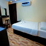 Magic Pyramid Inn