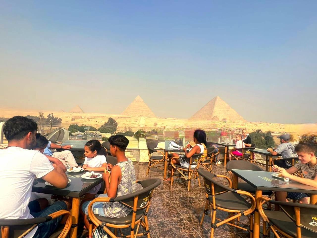 Hotel Magic Pyramid Le Caire