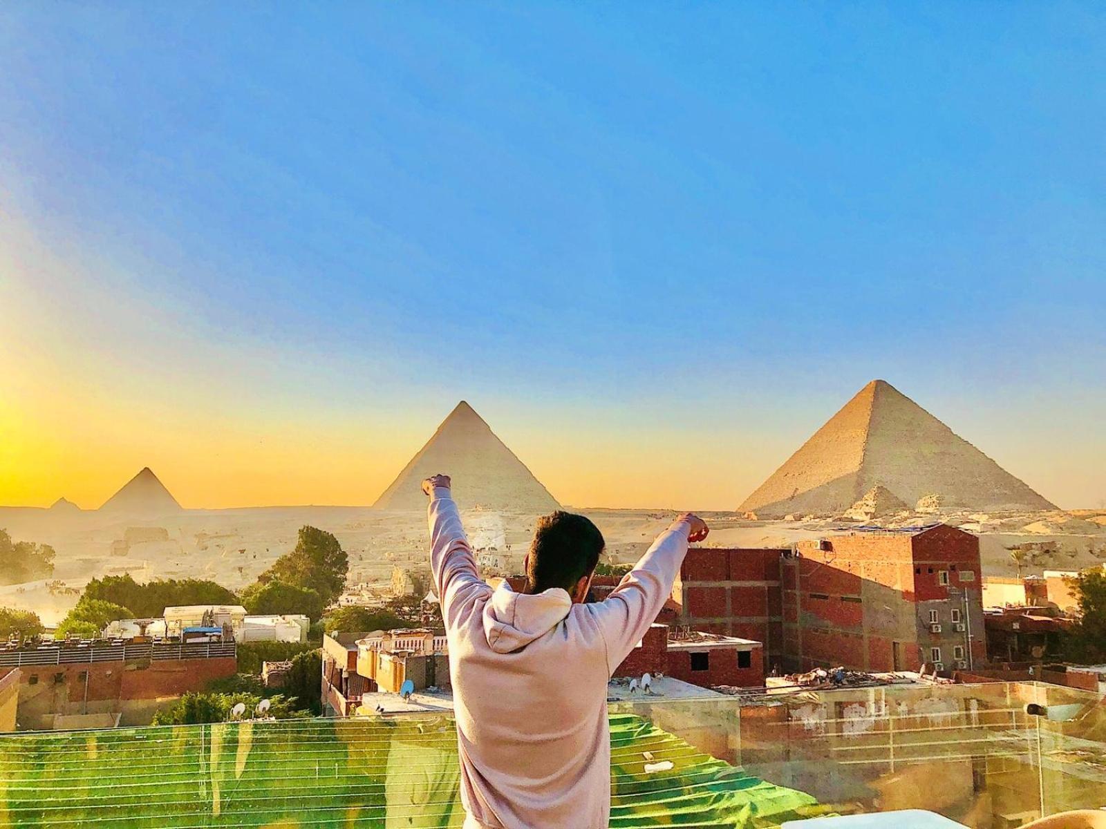 Hotel Magic Pyramid 3*