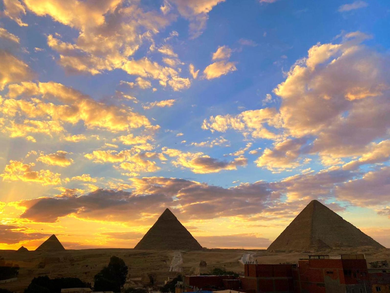Magic Pyramid 3*