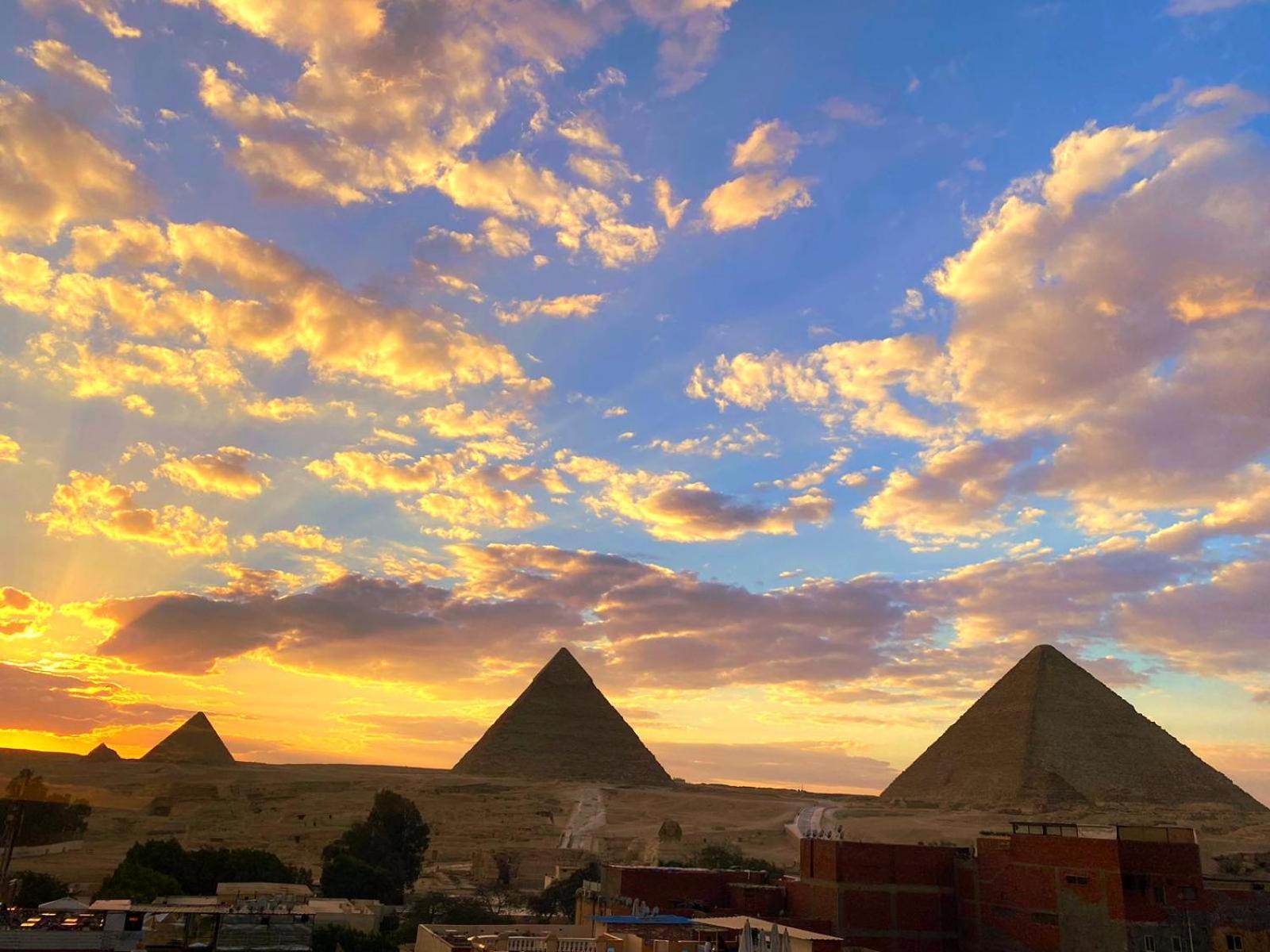 Magic Pyramid Hotel